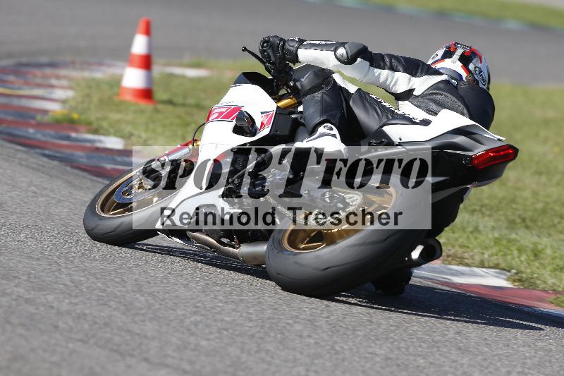 /Archiv-2024/57 11.08.2024 Plüss Moto Sport ADR/Einsteiger/7